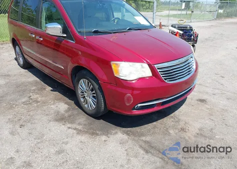 2013 Chrysler Town & Country Touring-L z USA, uszkodzony, nr VIN 2C4RC1CG9DR559300